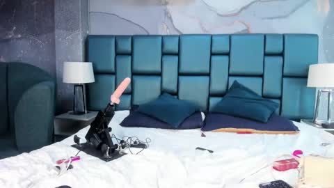 Snapshot of nahomi_wild chatting on February 12, 2025, 1:52 am Nahomi online show from February 12, 2025, 1:52 am