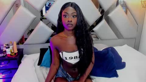 Snapshot of nahomii_hill chatting on February 28, 2025, 9:12 pm Nahomi online show from February 28, 2025, 9:12 pm