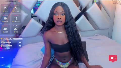 Snapshot of nahomii_hill chatting on March 9, 2025, 1:14 am Nahomi online show from March 9, 2025, 1:14 am