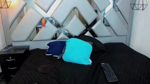 Snapshot of nahomii_hill chatting on September 11, 2025, 11:38 pm Nahomi online show from September 11, 2025, 11:38 pm