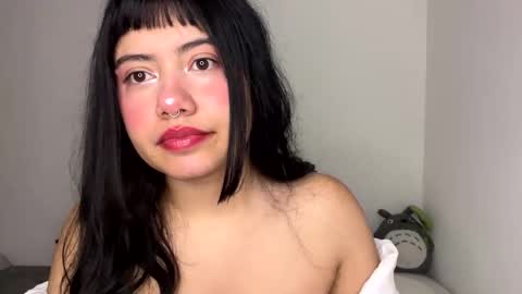 Snapshot of nahomy_joness chatting on April 11, 2026, 1:15 pm nahomy online show from April 11, 2026, 1:15 pm