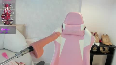 Nahomy Roberts online show from April 2, 2026, 8:34 am