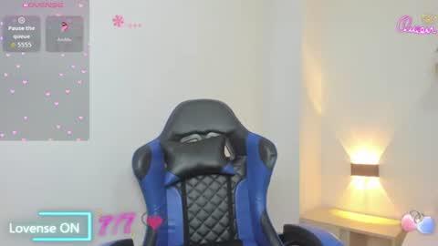Snapshot of naiara30_ chatting on July 1, 2026, 8:08 pm N A I A R A online show from July 1, 2026, 8:08 pm