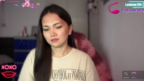 Snapshot of naisha143 chatting on June 17, 2026, 1:41 am MARY MAE online show from June 17, 2026, 1:41 am
