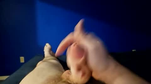 Snapshot of naked_slut86 chatting on December 28, 2024, 12:47 am Naked slut online show from December 28, 2024, 12:47 am