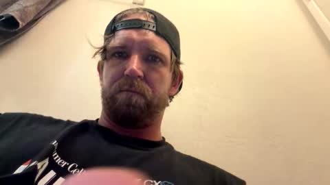 Snapshot of nakedbluesman420 chatting on April 9, 2026, 8:53 am nakedbluesman420 online show from April 9, 2026, 8:53 am
