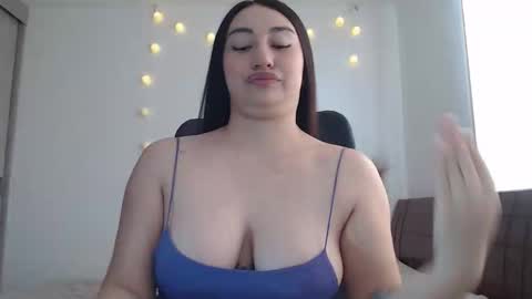 Snapshot of nala_foster chatting on May 22, 2026, 2:22 pm Nala online show from May 22, 2026, 2:22 pm