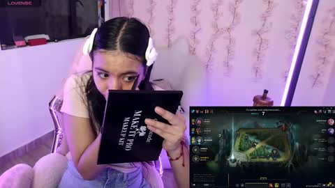 nami_usagi online show from January 18, 2026, 6:12 pm