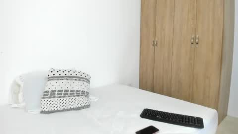 namimayers2 online show from April 26, 2026, 11:02 pm