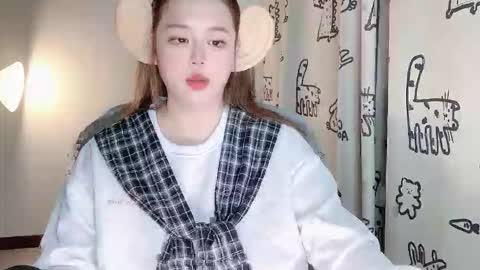 nanabigbobo online show from December 4, 2025, 7:00 pm