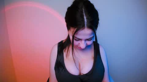 your candy  online show from January 21, 2025, 11:35 am