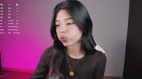 Nana  Natalia online show from June 27, 2026, 11:10 pm