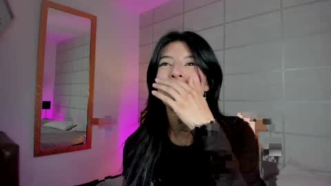 Nana  online show from April 17, 2026, 8:01 pm