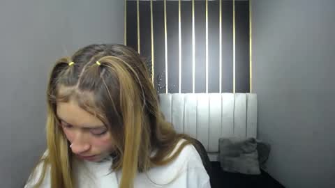 Snapshot of nancy_blonde chatting on May 16, 2026, 1:10 pm nancy blonde online show from May 16, 2026, 1:10 pm