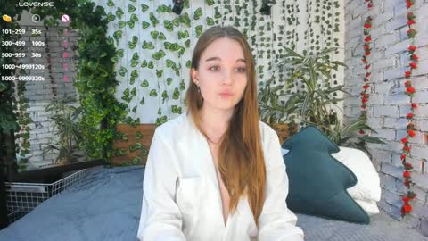 Luna online show from February 8, 2025, 11:55 am