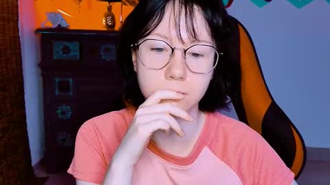 nancymartinez online show from September 24, 2025, 6:50 am