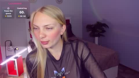 Snapshot of nancysummer chatting on June 21, 2026, 9:34 am NancySummer online show from June 21, 2026, 9:34 am