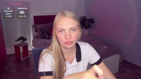 Snapshot of nancysummer chatting on July 3, 2026, 10:54 am NancySummer online show from July 3, 2026, 10:54 am