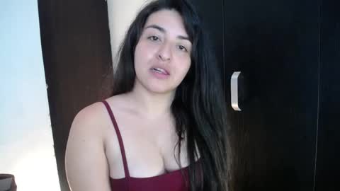 Snapshot of nani_gutierrez chatting on March 7, 2025, 5:49 pm Nani online show from March 7, 2025, 5:49 pm