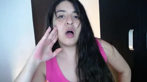 Snapshot of nani_gutierrez chatting on March 10, 2025, 9:18 pm Nani online show from March 10, 2025, 9:18 pm