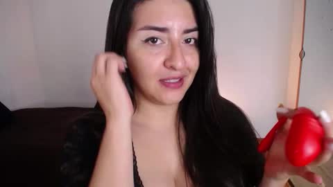 Snapshot of nani_gutierrez chatting on February 25, 2026, 7:12 pm Nani online show from February 25, 2026, 7:12 pm