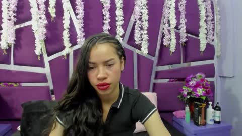 nanis james15 online show from February 11, 2026, 2:49 am