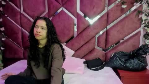 nanis james15 online show from April 16, 2026, 2:56 am