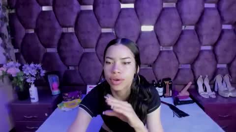 Snapshot of nanis_james15 chatting on May 17, 2026, 7:28 am nanis james15 online show from May 17, 2026, 7:28 am
