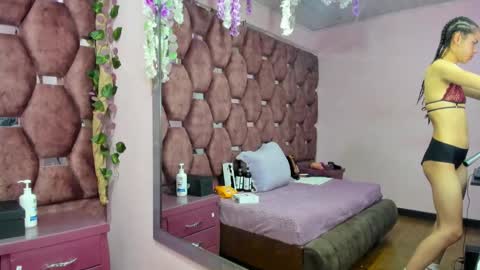 Snapshot of nanis_james15 chatting on June 3, 2026, 3:20 am nanis james15 online show from June 3, 2026, 3:20 am
