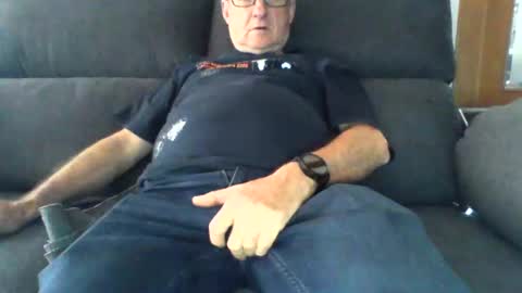 Snapshot of nano22968832 chatting on February 12, 2025, 12:01 pm nano22968832 online show from February 12, 2025, 12:01 pm