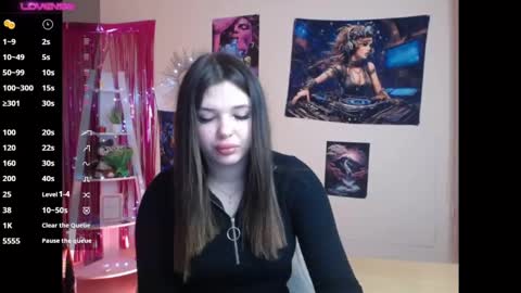 Snapshot of naom_my chatting on January 2, 2025, 9:00 am Naomy online show from January 2, 2025, 9:00 am