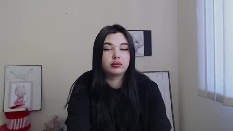 Snapshot of naom_my chatting on February 3, 2025, 1:30 pm Naomy online show from February 3, 2025, 1:30 pm