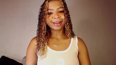 mara Jos online show from September 20, 2025, 1:12 pm