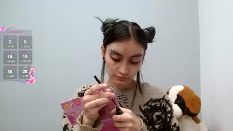 Snapshot of naomi_unu chatting on July 23, 2026, 2:15 pm Naomi online show from July 23, 2026, 2:15 pm