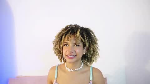 naomidawson online show from May 28, 2026, 12:52 am