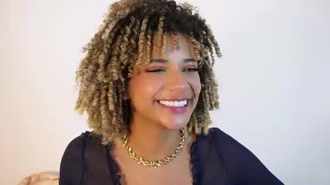 naomidawson online show from July 21, 2026, 1:19 am