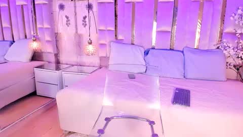     online show from February 7, 2026, 4:38 am