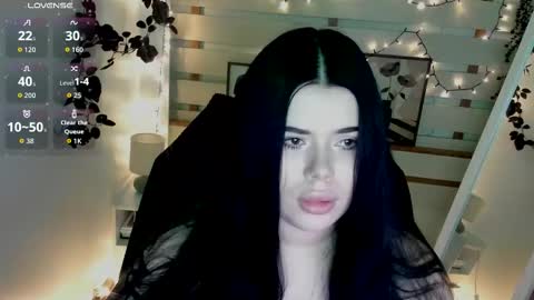 Naomi online show from February 13, 2026, 1:18 pm