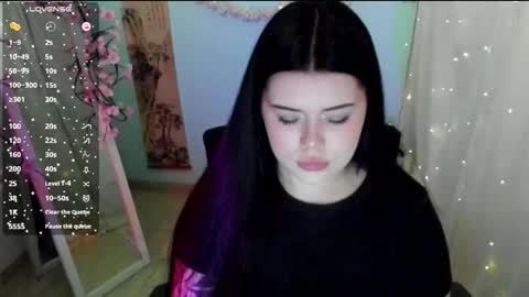 Naomi online show from April 16, 2026, 6:14 am