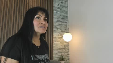 Snapshot of naomy_smithx chatting on December 28, 2024, 4:09 pm Naomy Smith online show from December 28, 2024, 4:09 pm