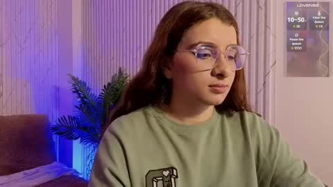 Naomy  online show from March 6, 2026, 3:47 am