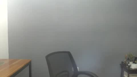 nappadel85 online show from June 17, 2026, 11:27 pm