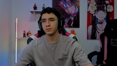 Snapshot of naranjo_seb chatting on December 10, 2024, 7:58 am sebastian online show from December 10, 2024, 7:58 am