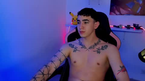 Snapshot of naranjo_seb chatting on February 19, 2025, 3:39 am sebastian online show from February 19, 2025, 3:39 am