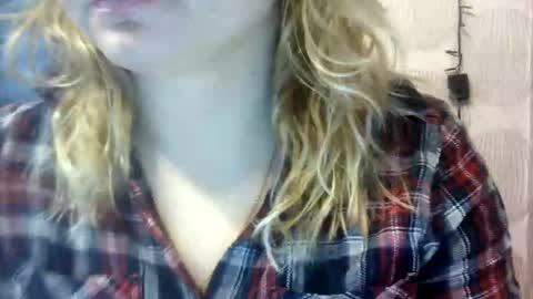 NarcisJill online show from January 19, 2025, 7:25 am