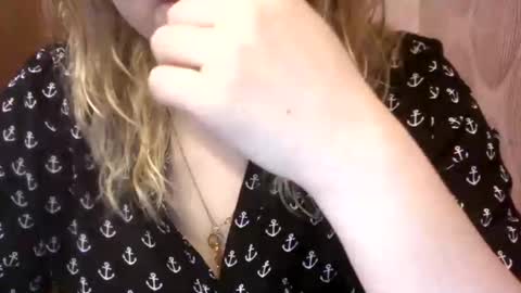 NarcisJill online show from January 26, 2025, 12:01 pm