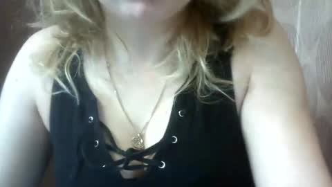 NarcisJill online show from February 23, 2025, 10:39 am