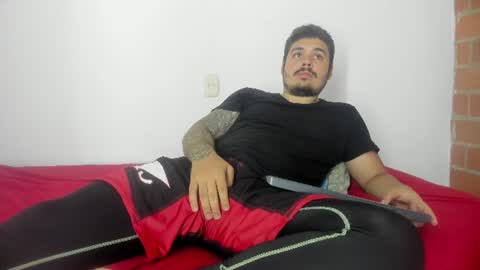 Snapshot of narciso_kh chatting on June 10, 2026, 3:07 am deibyd online show from June 10, 2026, 3:07 am