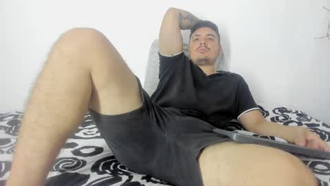 Snapshot of narciso_kh chatting on July 6, 2026, 1:02 am deibyd online show from July 6, 2026, 1:02 am