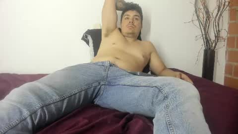 Snapshot of narciso_kh chatting on August 6, 2026, 9:55 am deibyd online show from August 6, 2026, 9:55 am